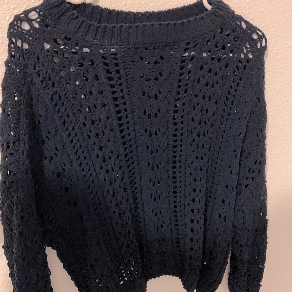 American eagle knit sweater